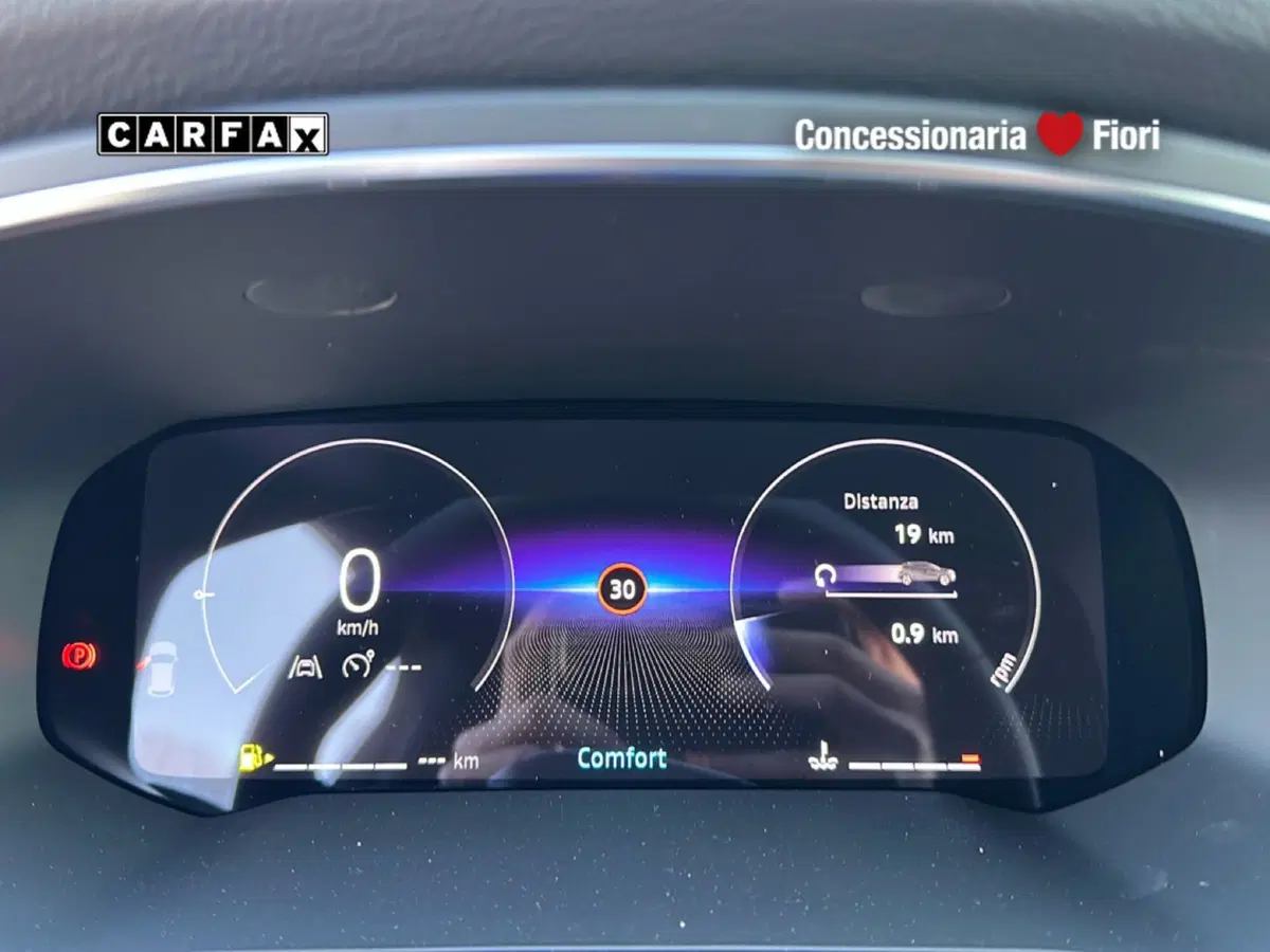 Renault Captur nuova a Latina (16)