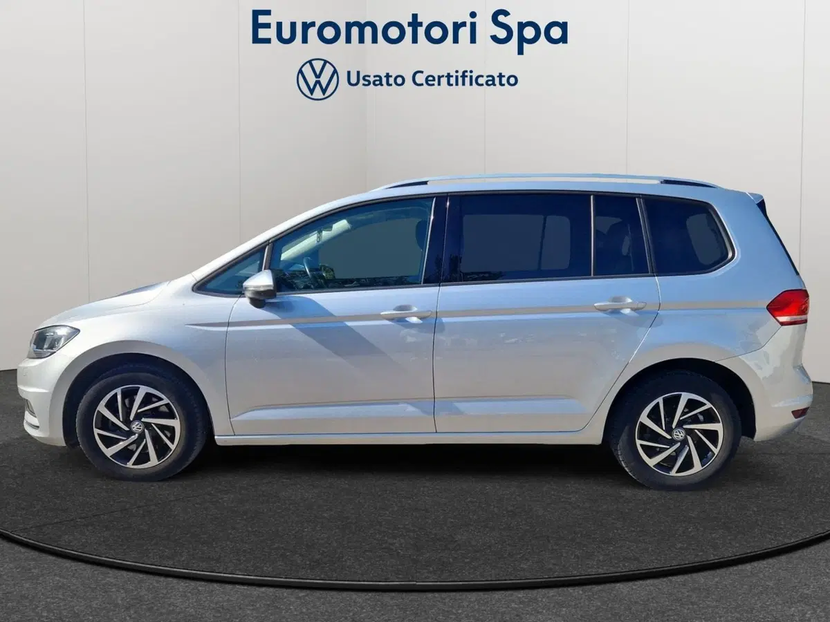 Volkswagen Touran usata a Grosseto (2)