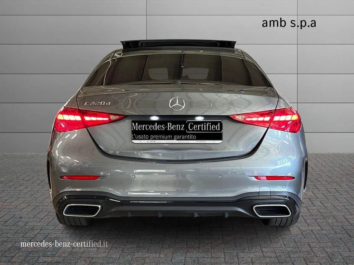 Mercedes-Benz Classe C usata a Napoli (4)