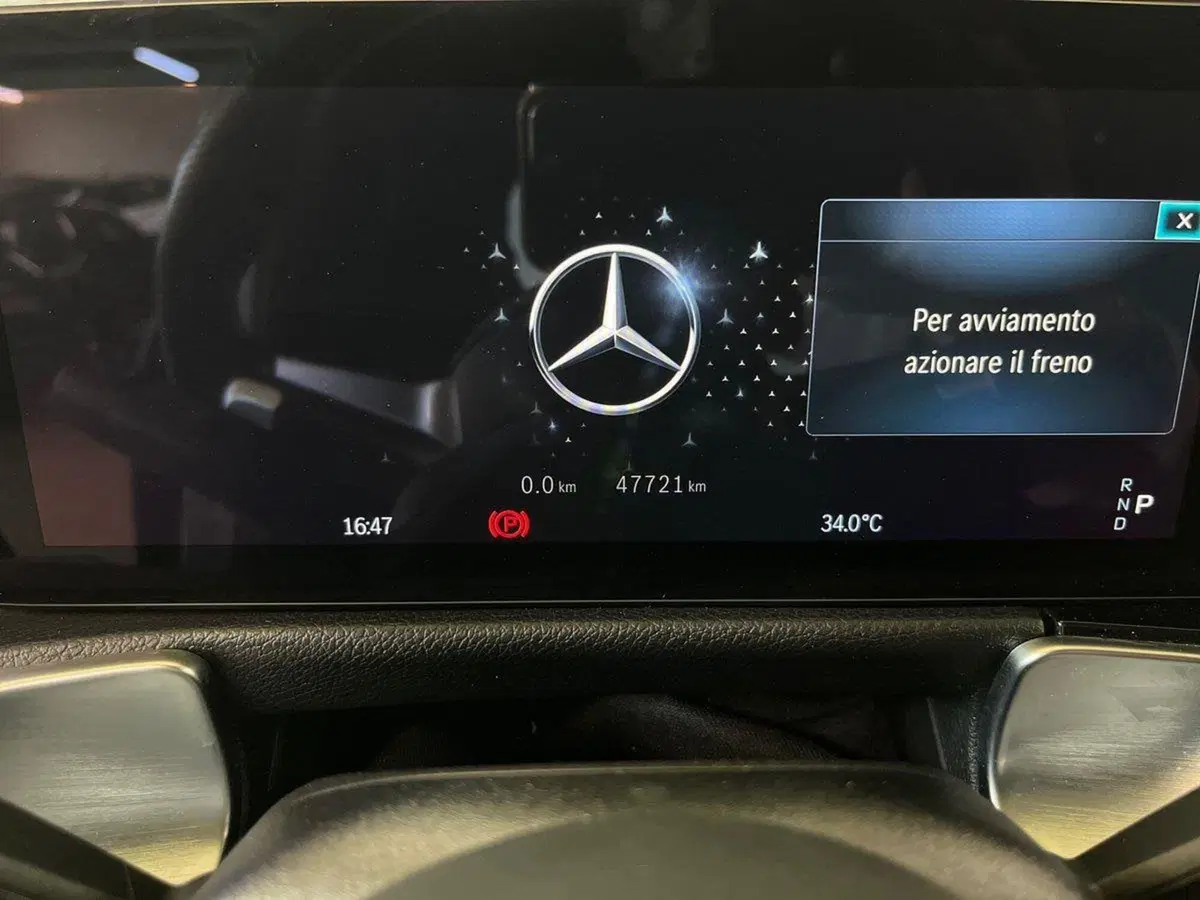 Mercedes-Benz GLB usata a Napoli (9)