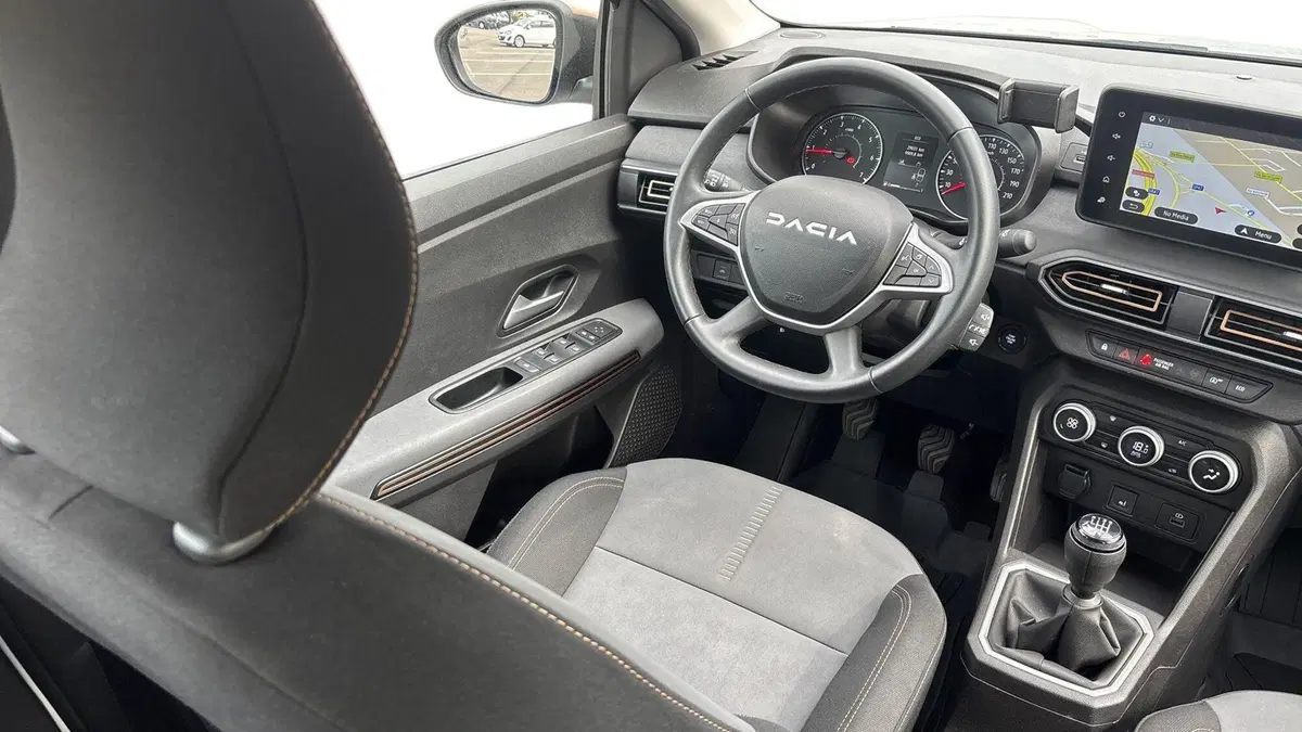 Dacia Sandero usata a Padova (6)