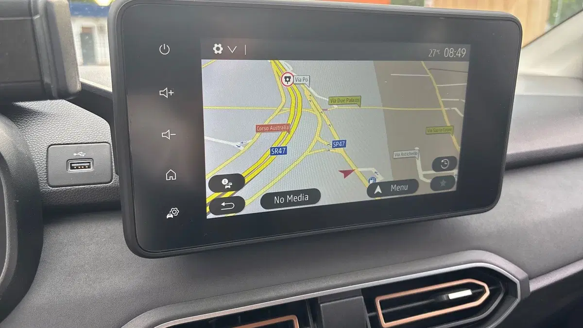 Dacia Sandero usata a Padova (9)