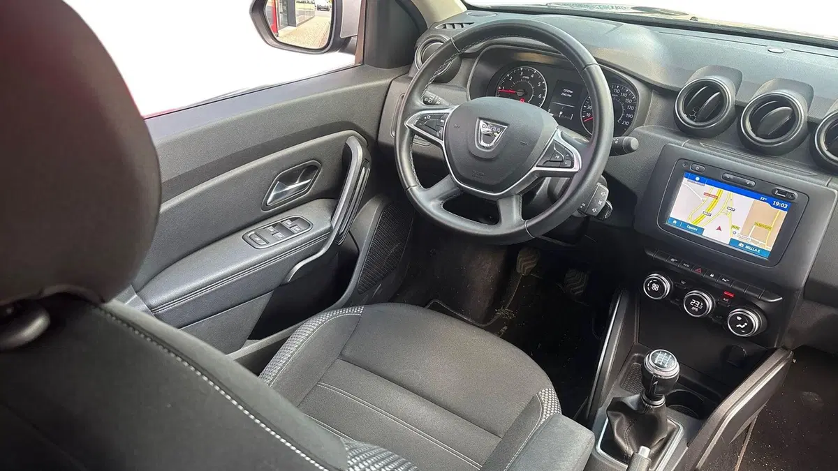 Dacia Duster usata a Padova (7)
