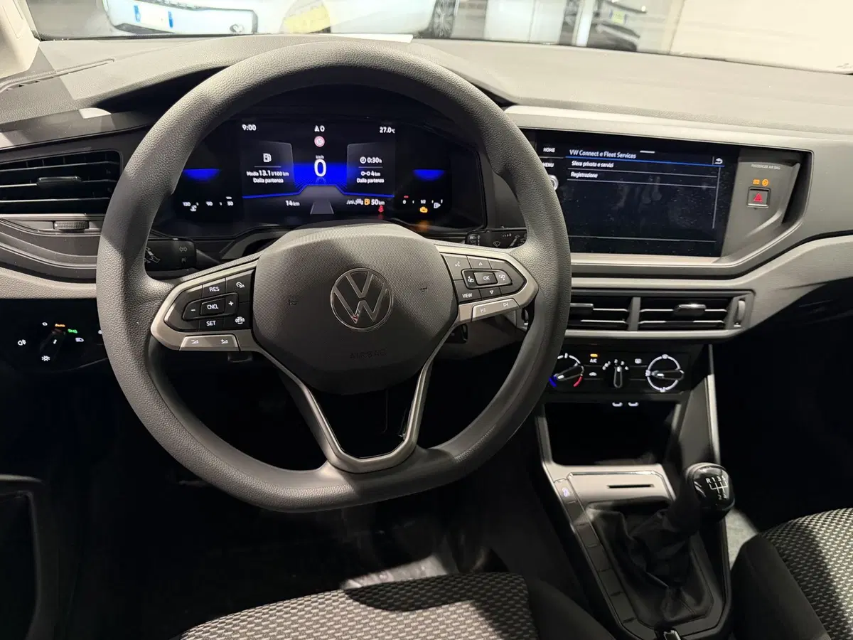 Volkswagen Polo nuova a Genova (11)