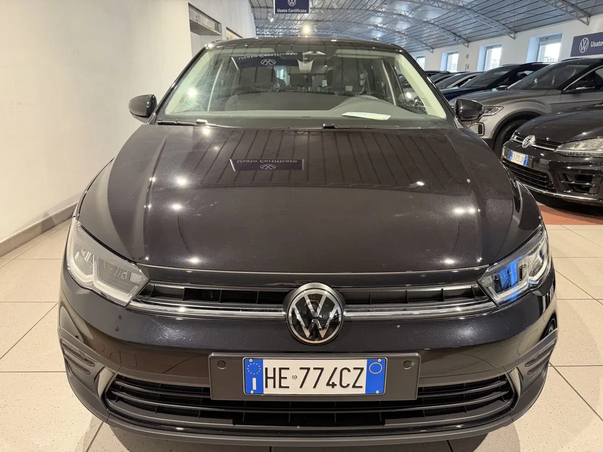 Volkswagen Polo nuova a Genova (7)