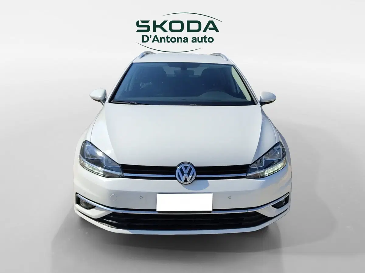 Volkswagen Golf Variant usata a Taranto (2)