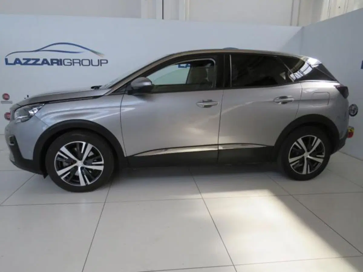 Peugeot 3008 usata a Lodi (3)