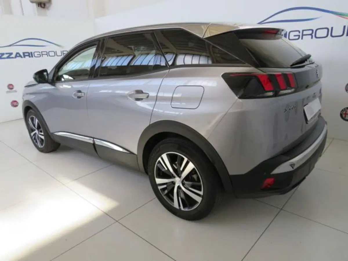 Peugeot 3008 usata a Lodi (4)