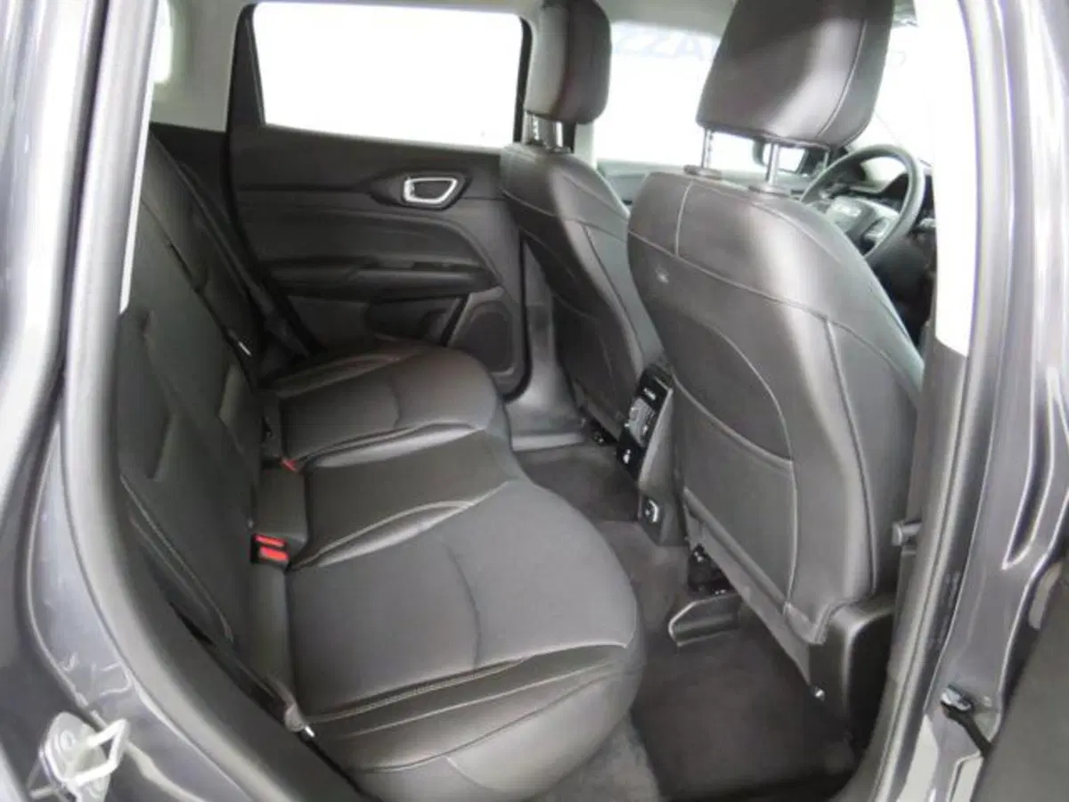 Jeep Compass usata a Lodi (11)