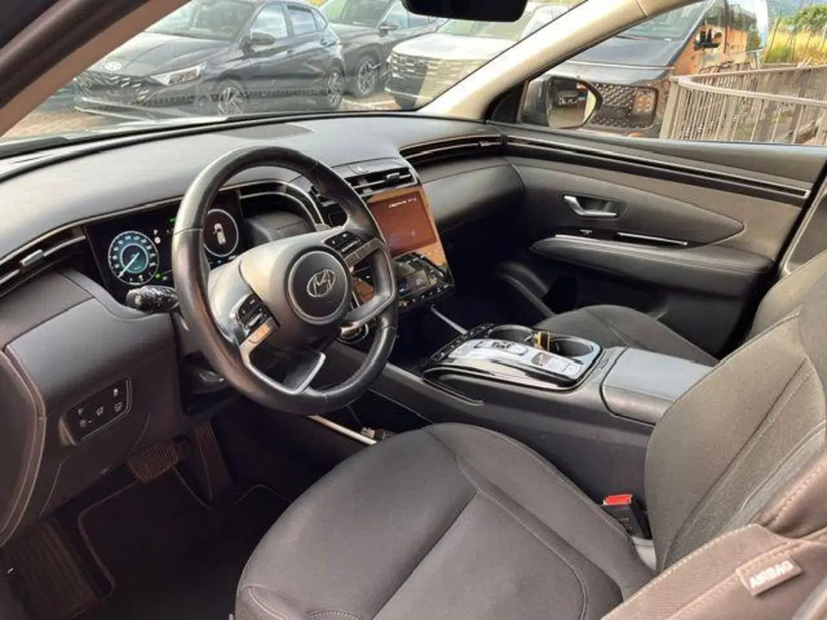 Hyundai Tucson usata a Verbano Cusio Ossola (11)
