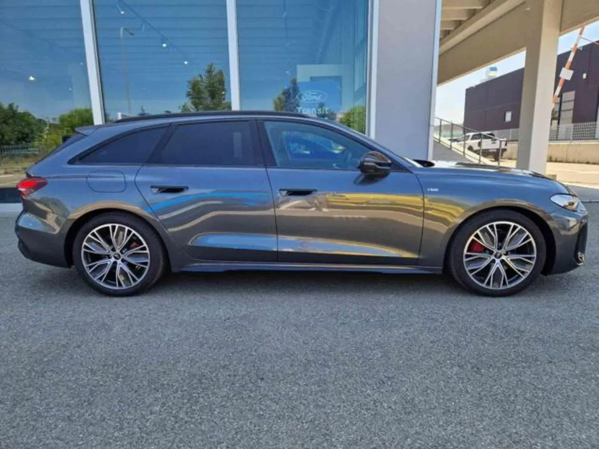 Audi A5 Avant nuova a Bologna (4)