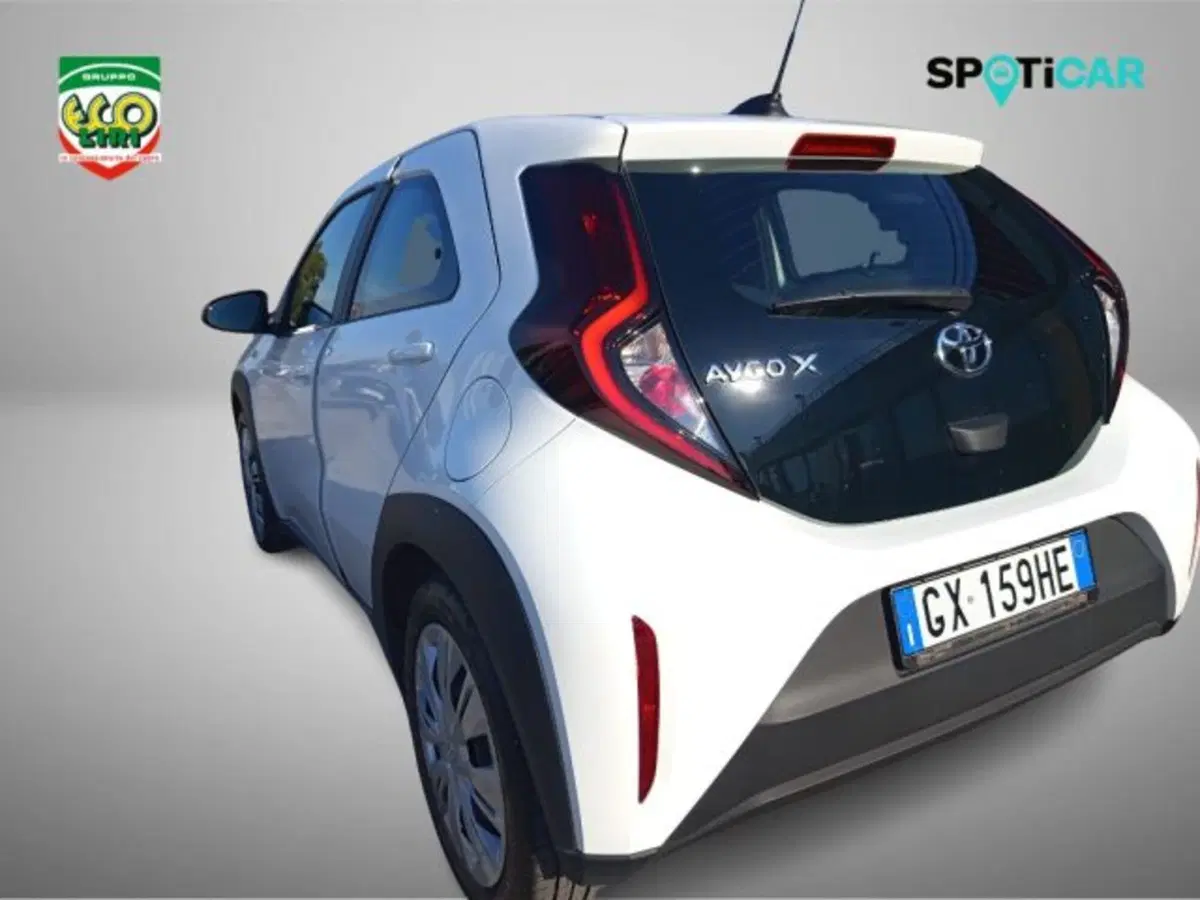 Toyota Aygo X usata a Frosinone (20)