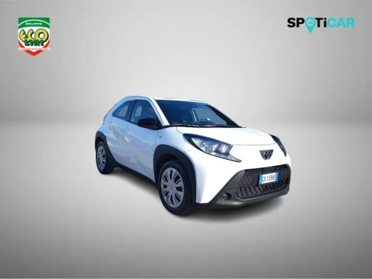 Toyota Aygo X usata a Frosinone (3)