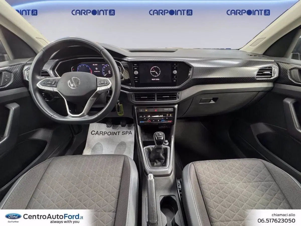 Volkswagen T-Cross usata a Roma (10)