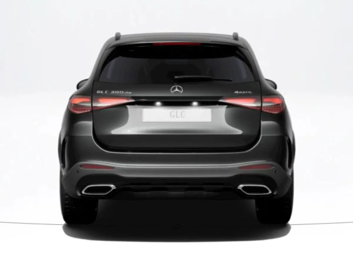 Mercedes-Benz GLC nuova a Verona (4)