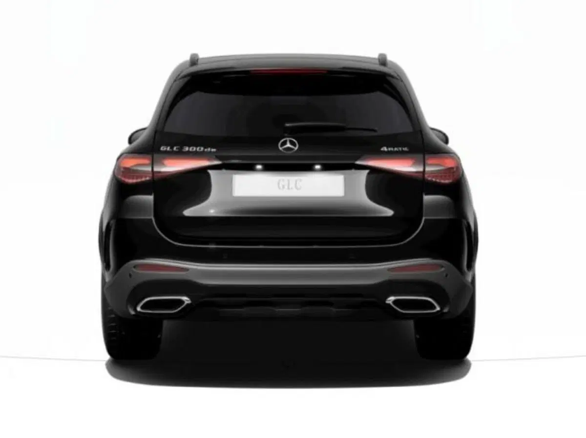 Mercedes-Benz GLC nuova a Verona (4)