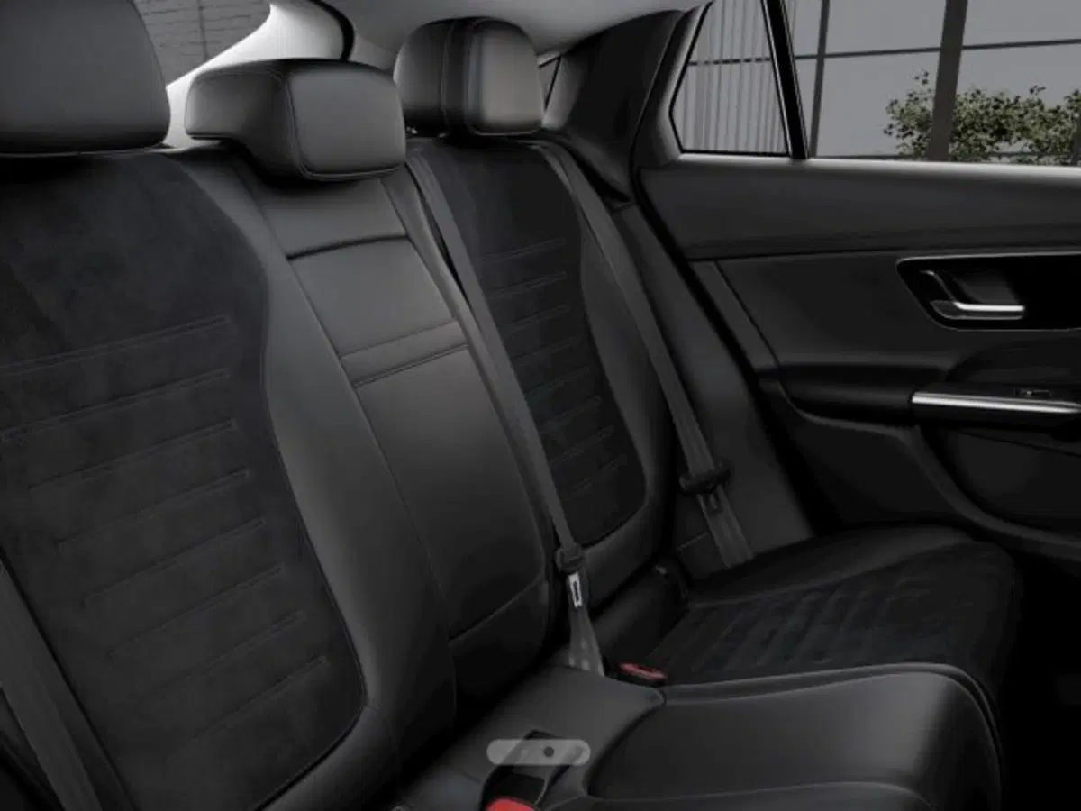 Mercedes-Benz GLC nuova a Verona (7)