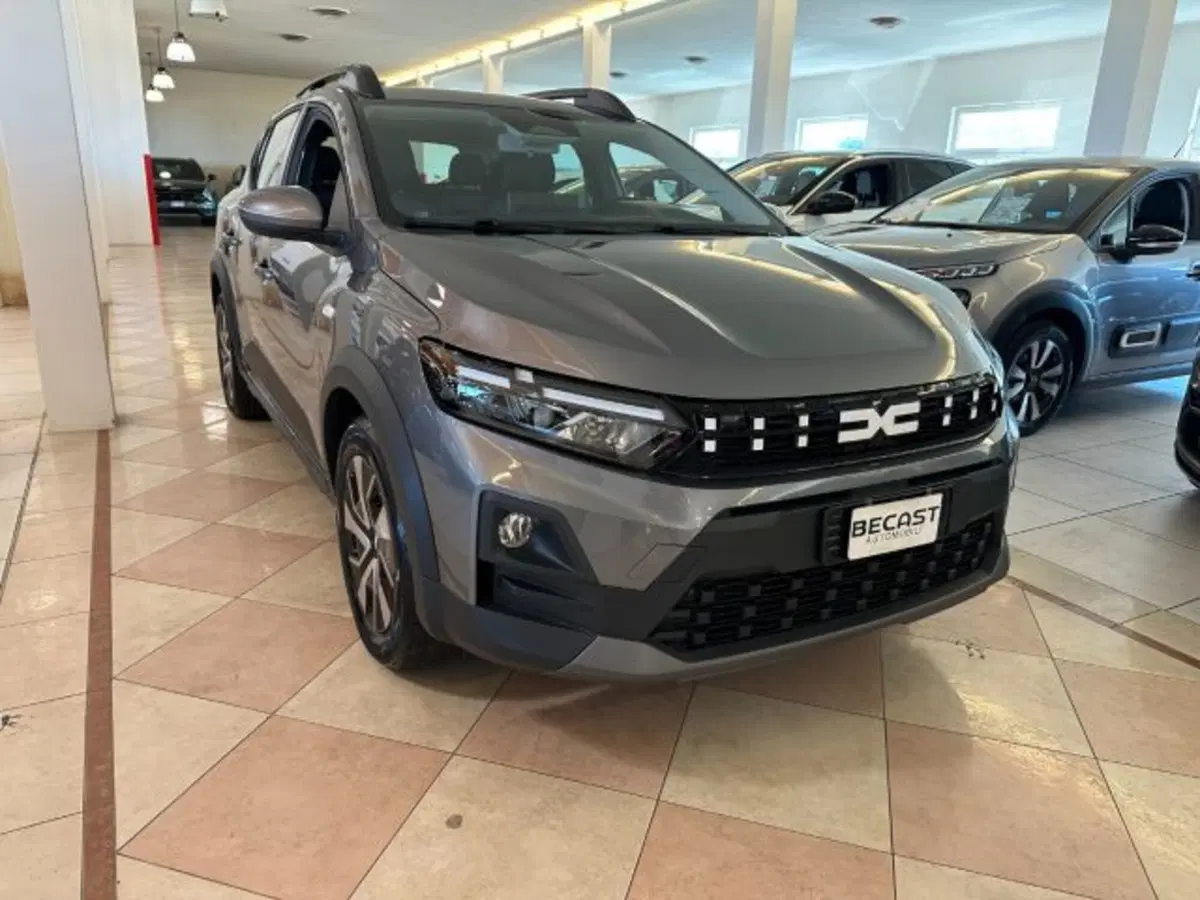 Dacia Sandero Stepway nuova a Vicenza (2)