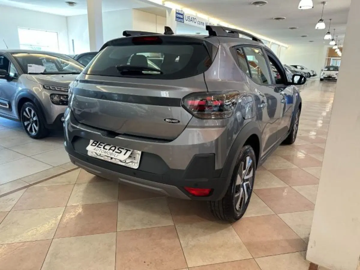 Dacia Sandero Stepway nuova a Vicenza (3)