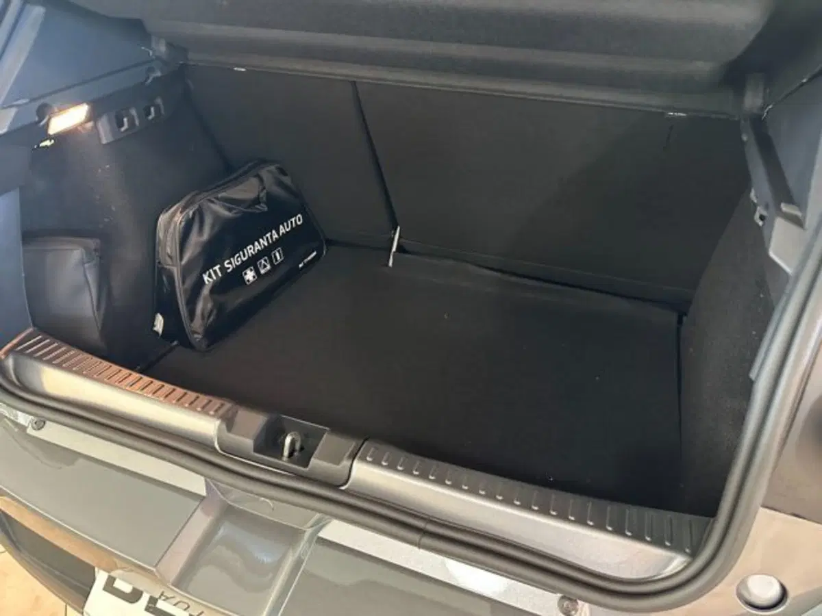 Dacia Sandero Stepway nuova a Vicenza (5)