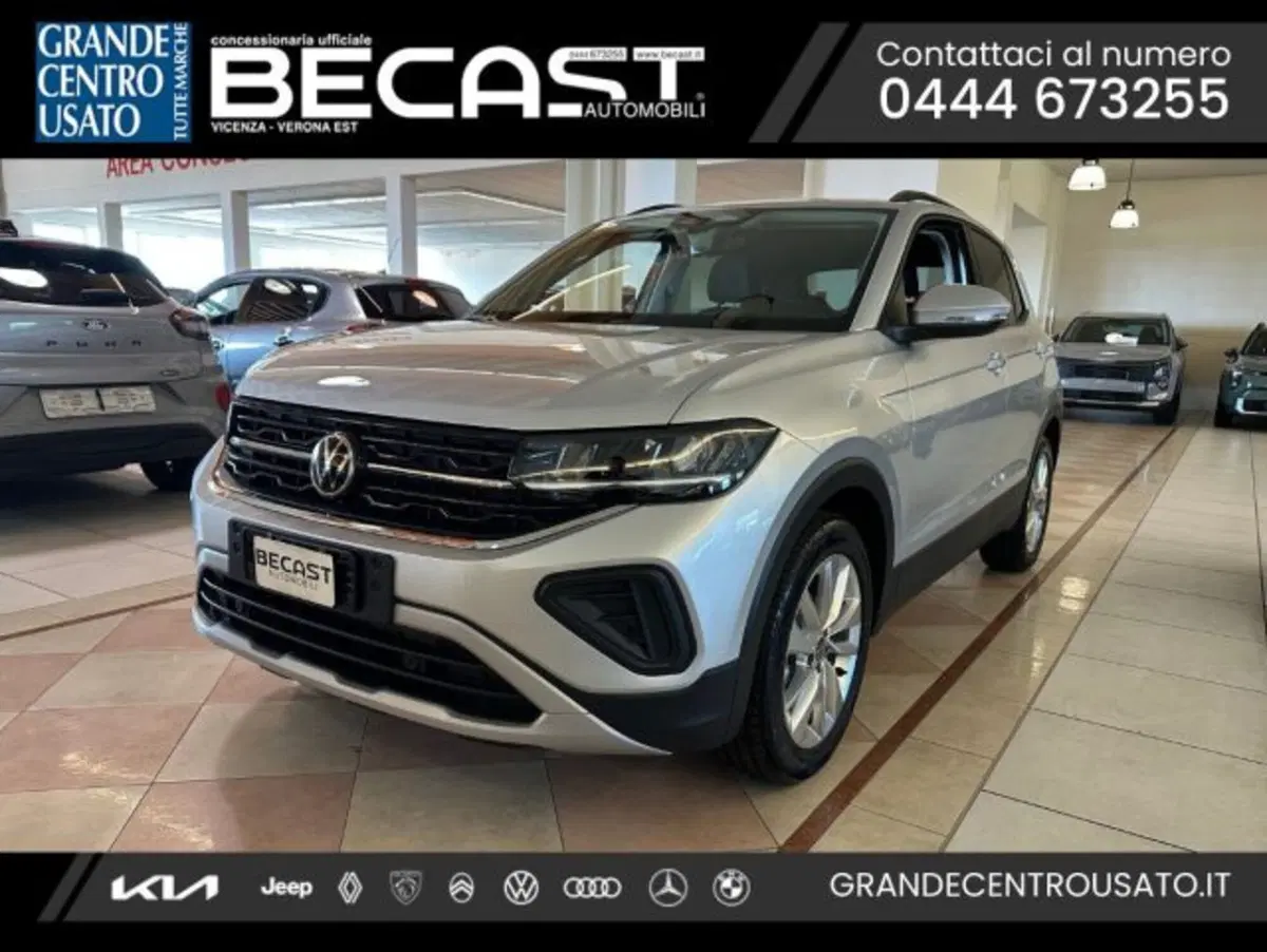 Volkswagen T-Cross nuova a Vicenza