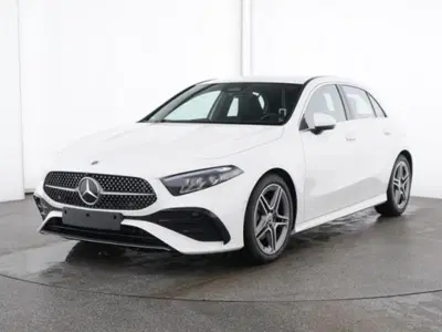Mercedes-Benz Classe A 180 Automatic Premium del 2025 usata a Abbiategrasso