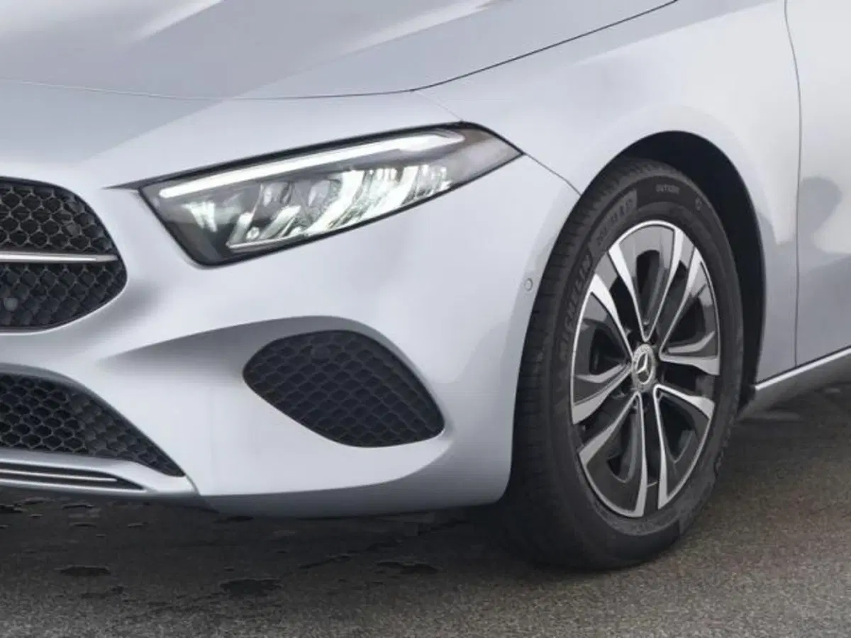 Mercedes-Benz Classe A usata a Milano (3)