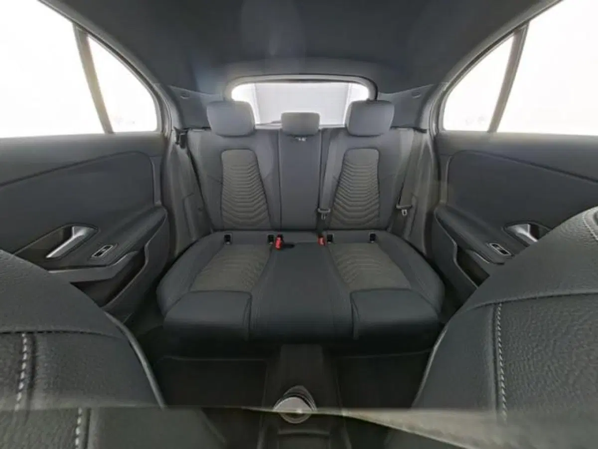 Mercedes-Benz Classe A usata a Milano (5)