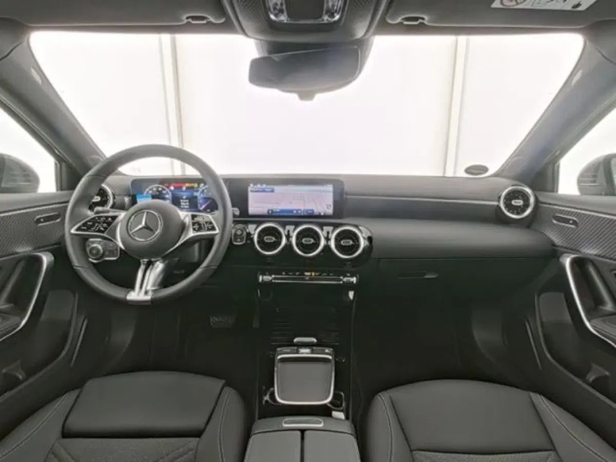 Mercedes-Benz Classe A usata a Milano (6)