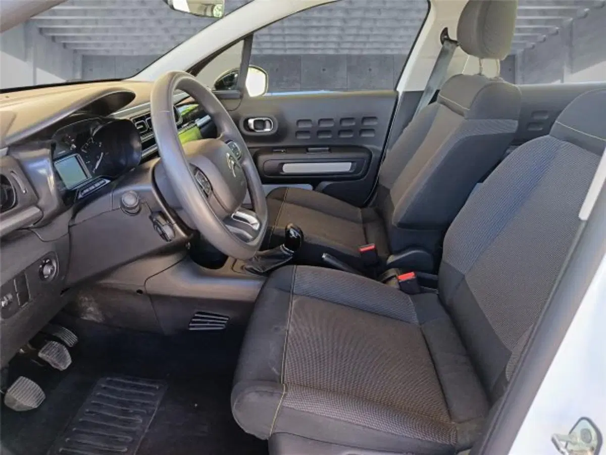Citroen C3 usata a Bari (11)