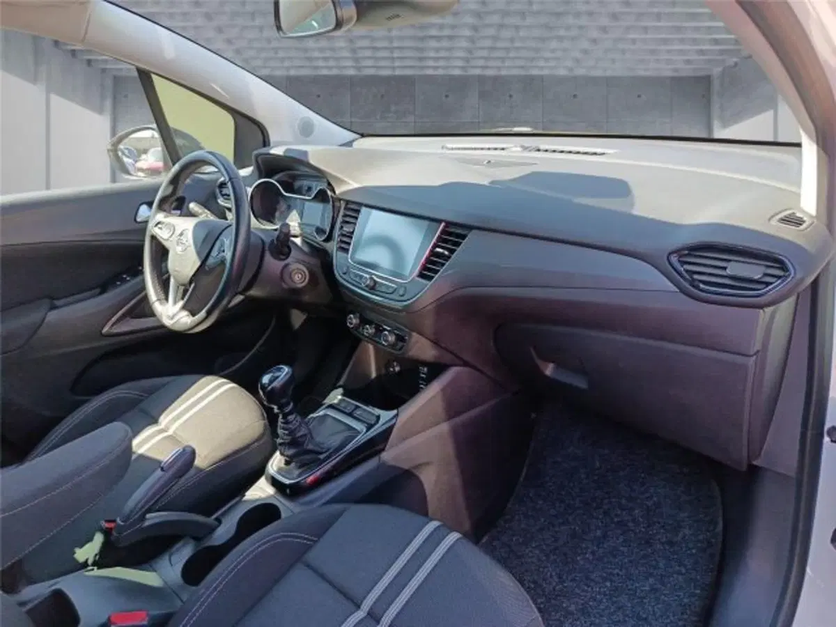 Opel Crossland usata a Bari (10)