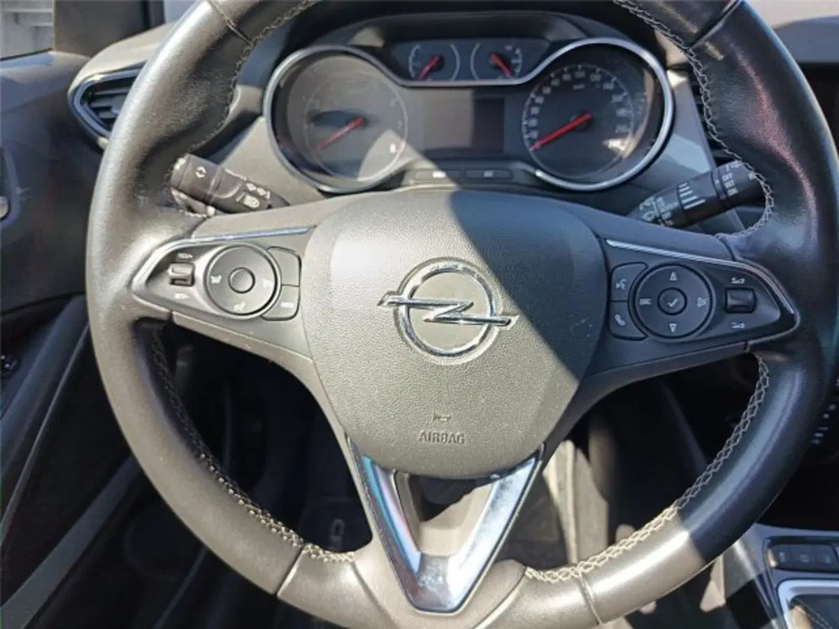 Opel Crossland usata a Bari (13)