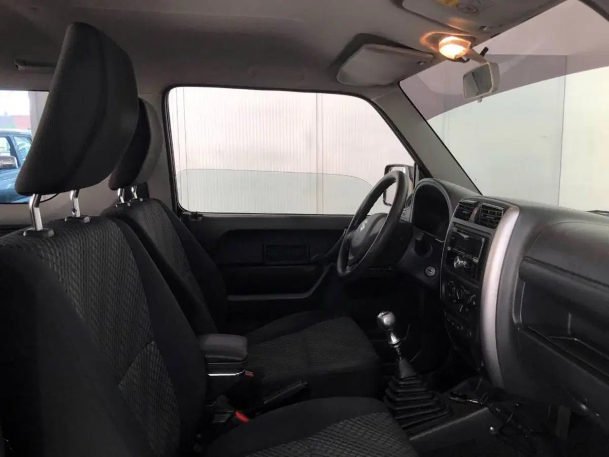 Suzuki Jimny usata a Torino (11)