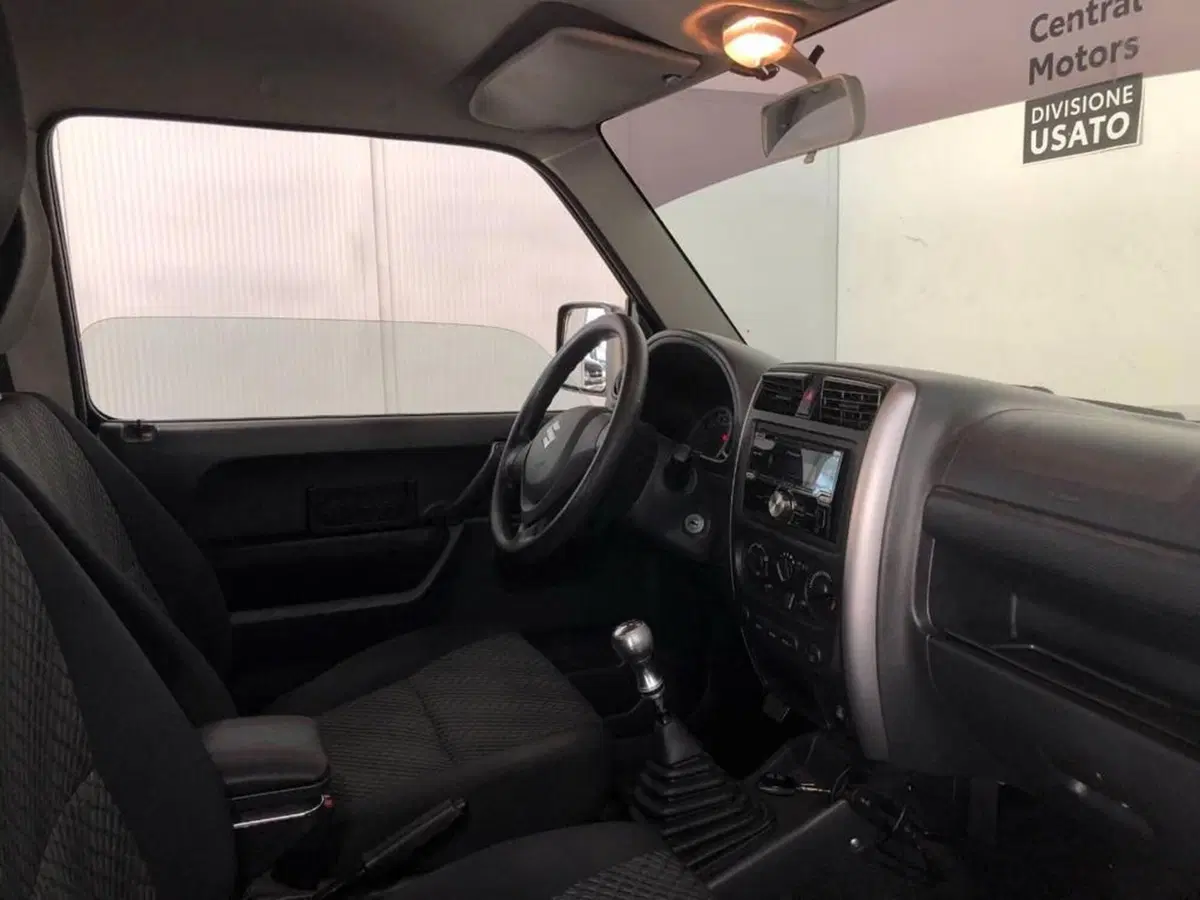 Suzuki Jimny usata a Torino (13)
