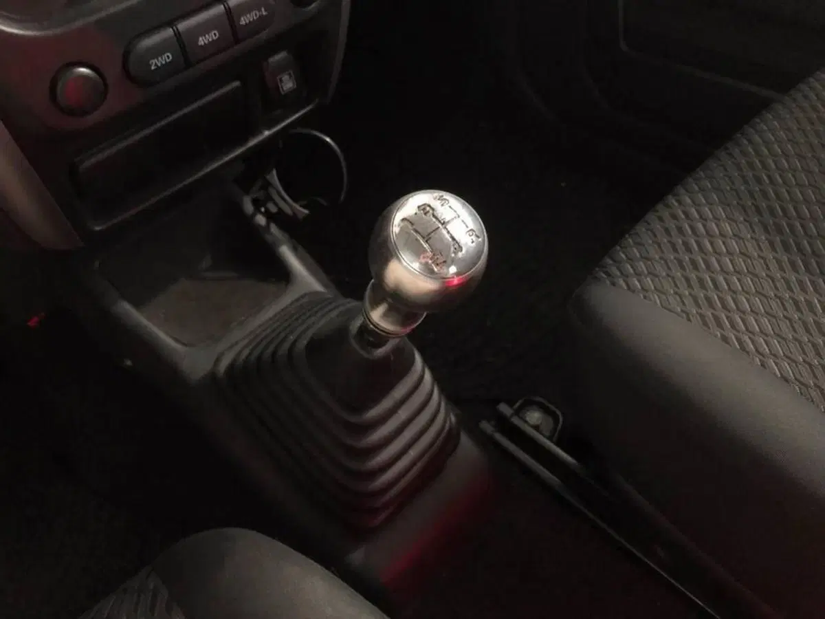Suzuki Jimny usata a Torino (9)