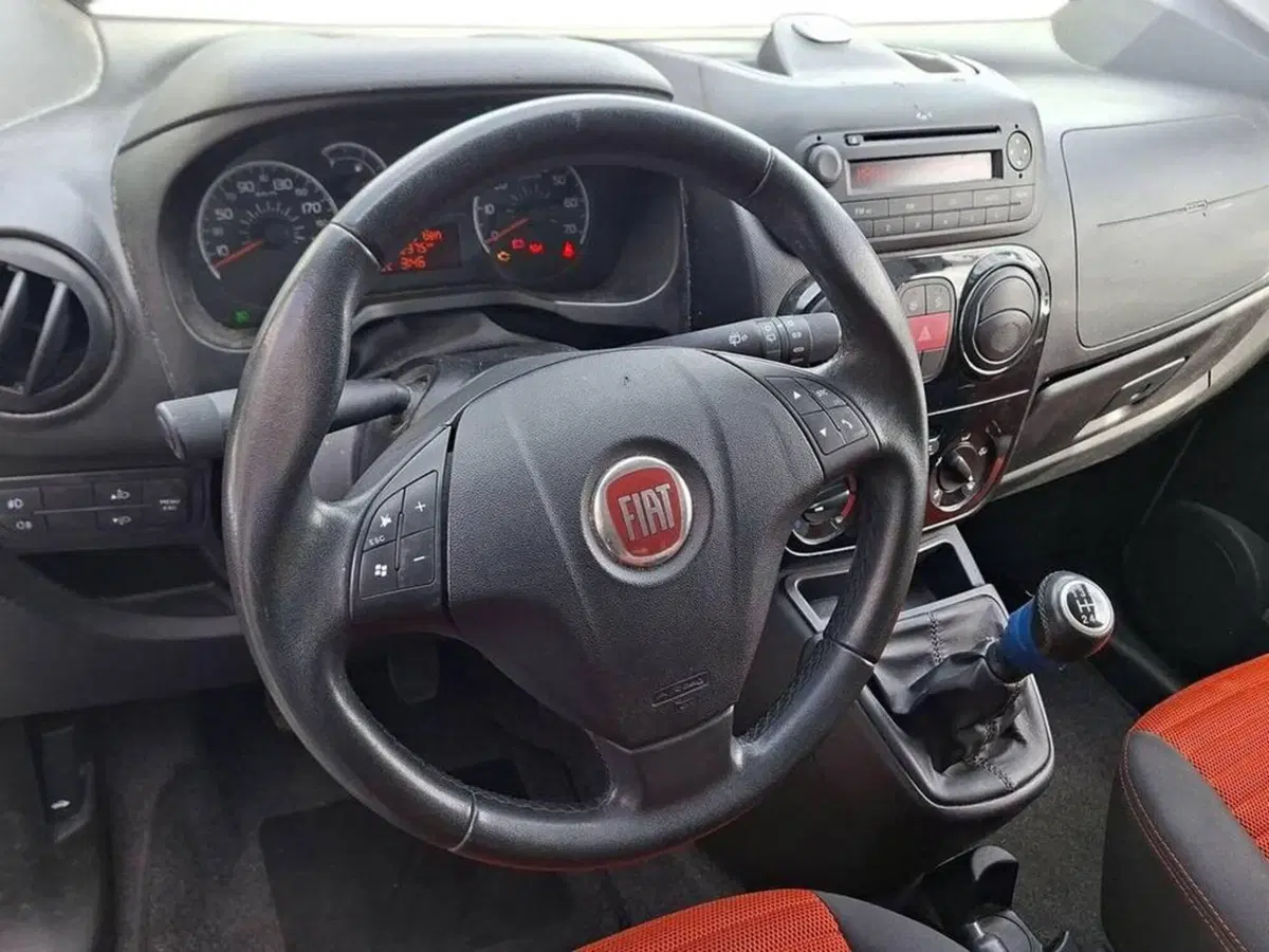 Fiat Qubo usata a Torino (12)