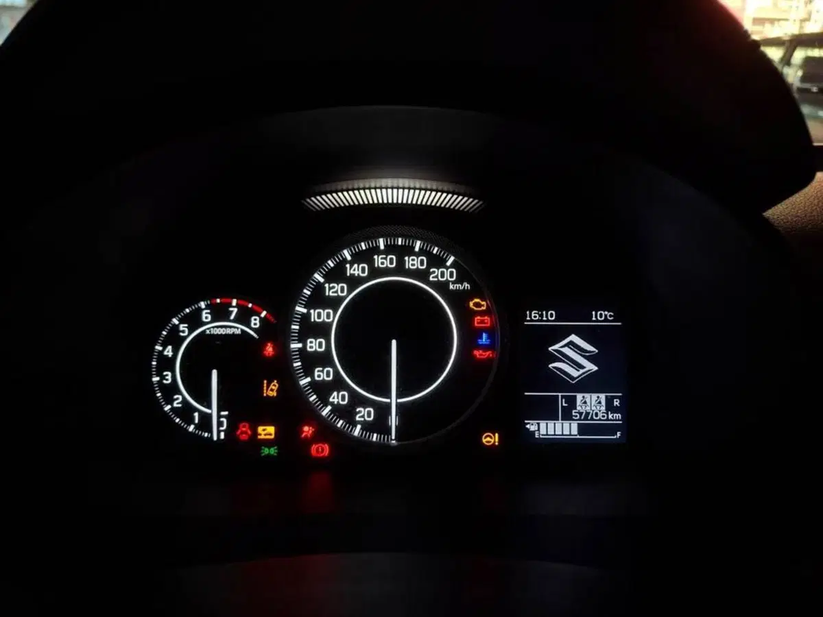 Suzuki Ignis usata a Torino (7)