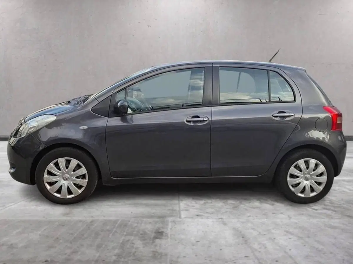 Toyota Yaris usata a Torino (5)
