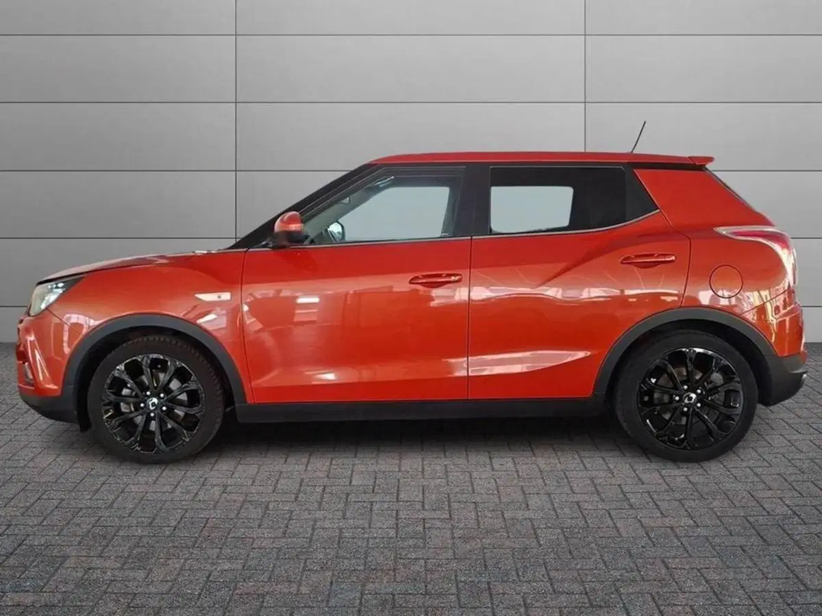 Ssangyong Tivoli usata a Torino (4)
