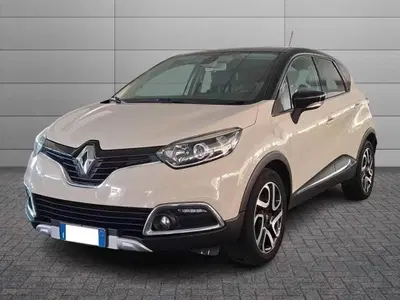Renault Captur 1.5 dCi 8V 90 CV Start&amp;Stop Project Runway del 2015 usata a Torino