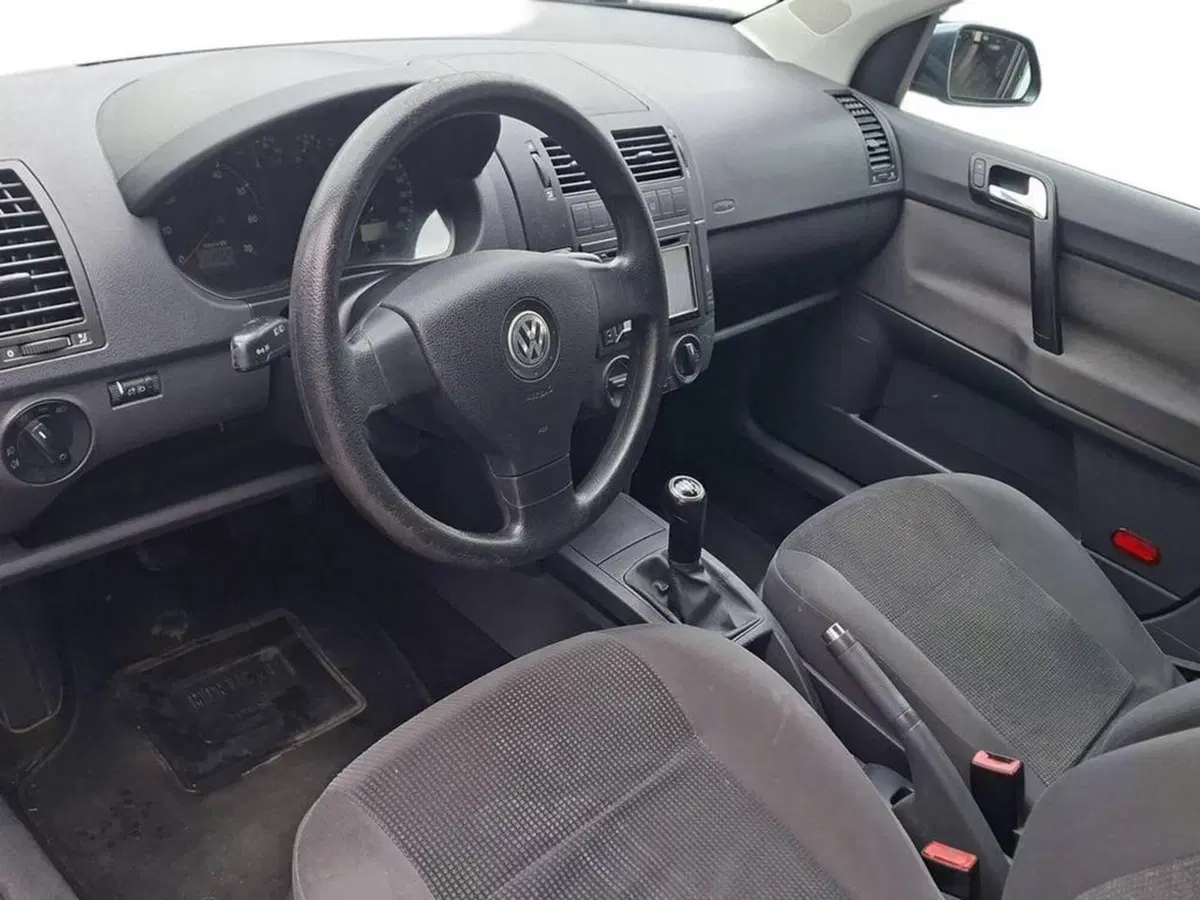 Volkswagen Polo usata a Torino (11)