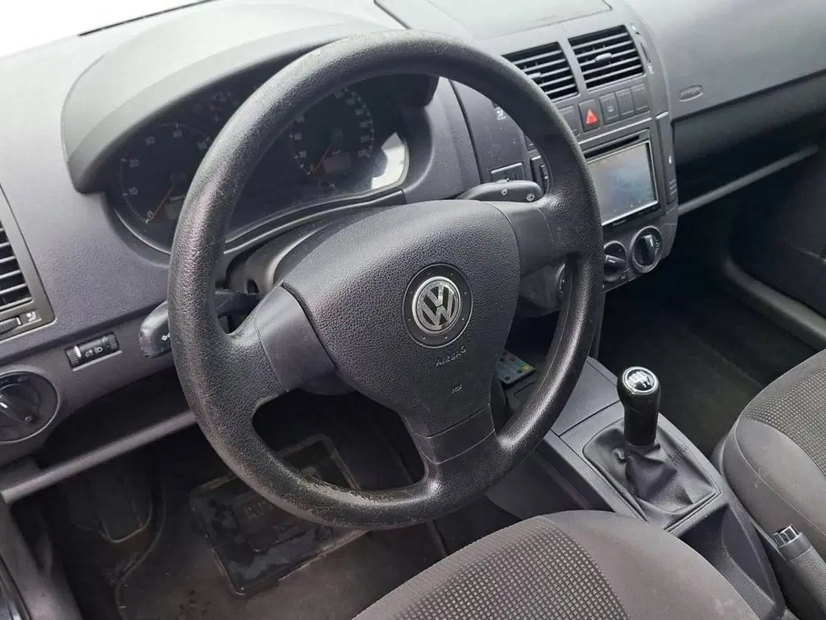 Volkswagen Polo usata a Torino (12)