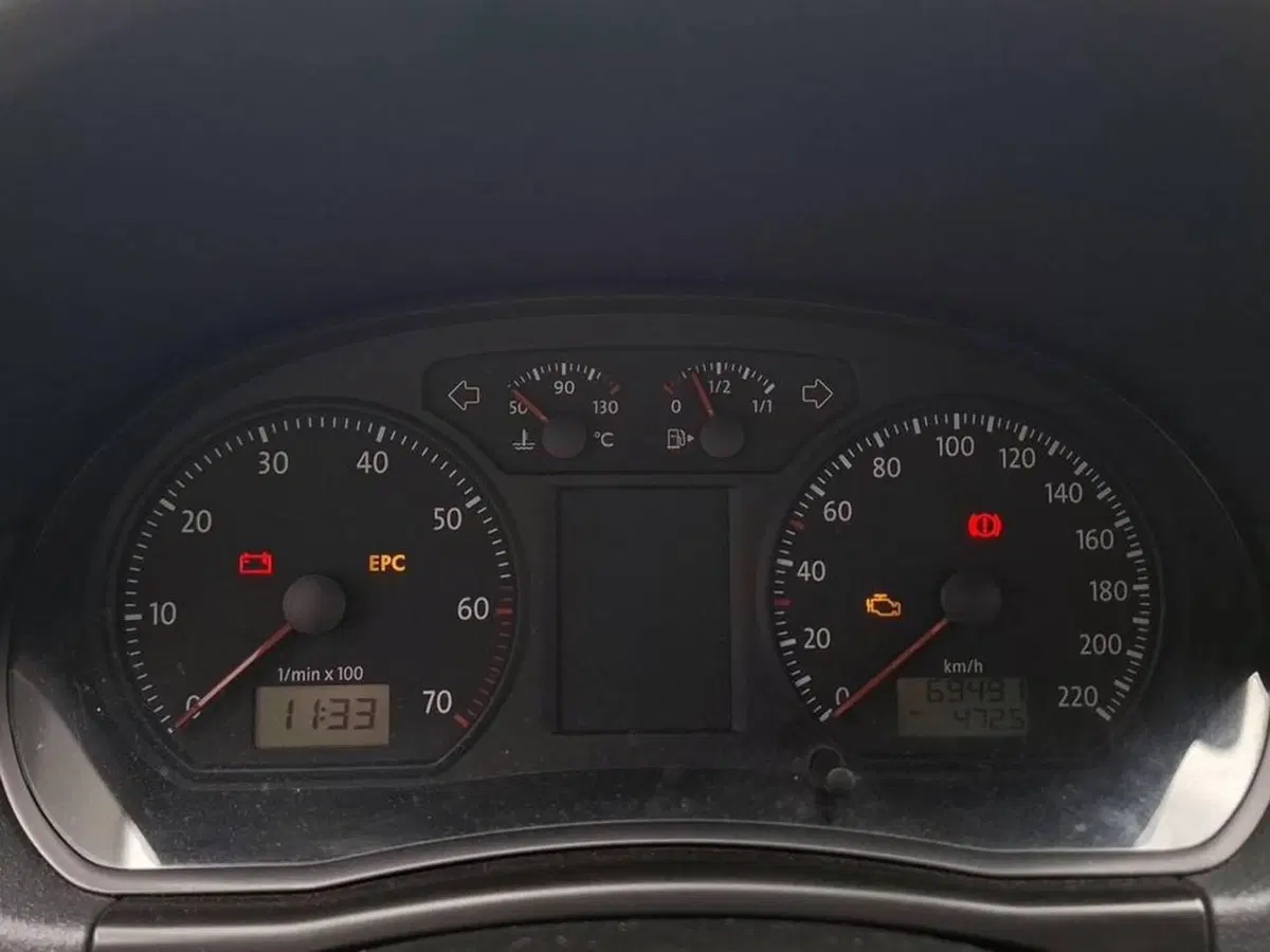 Volkswagen Polo usata a Torino (8)