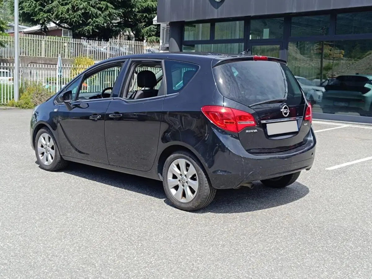 Opel Meriva usata a Sondrio (3)