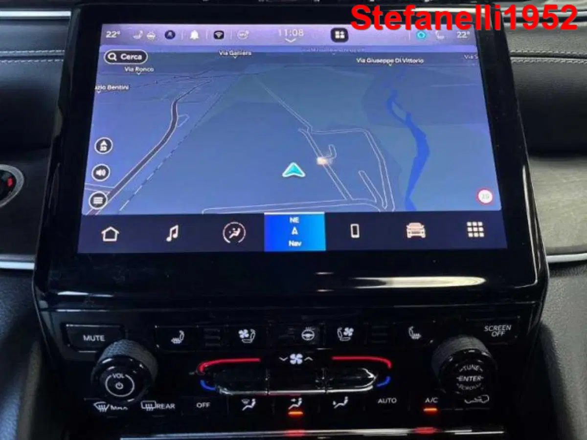 Jeep Grand Cherokee usata a Bologna (18)