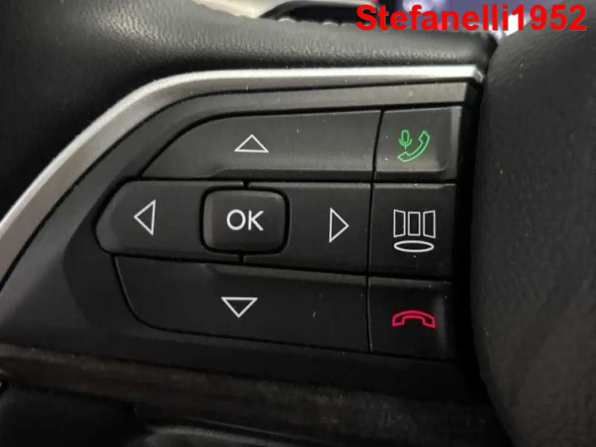 Jeep Grand Cherokee usata a Bologna (20)