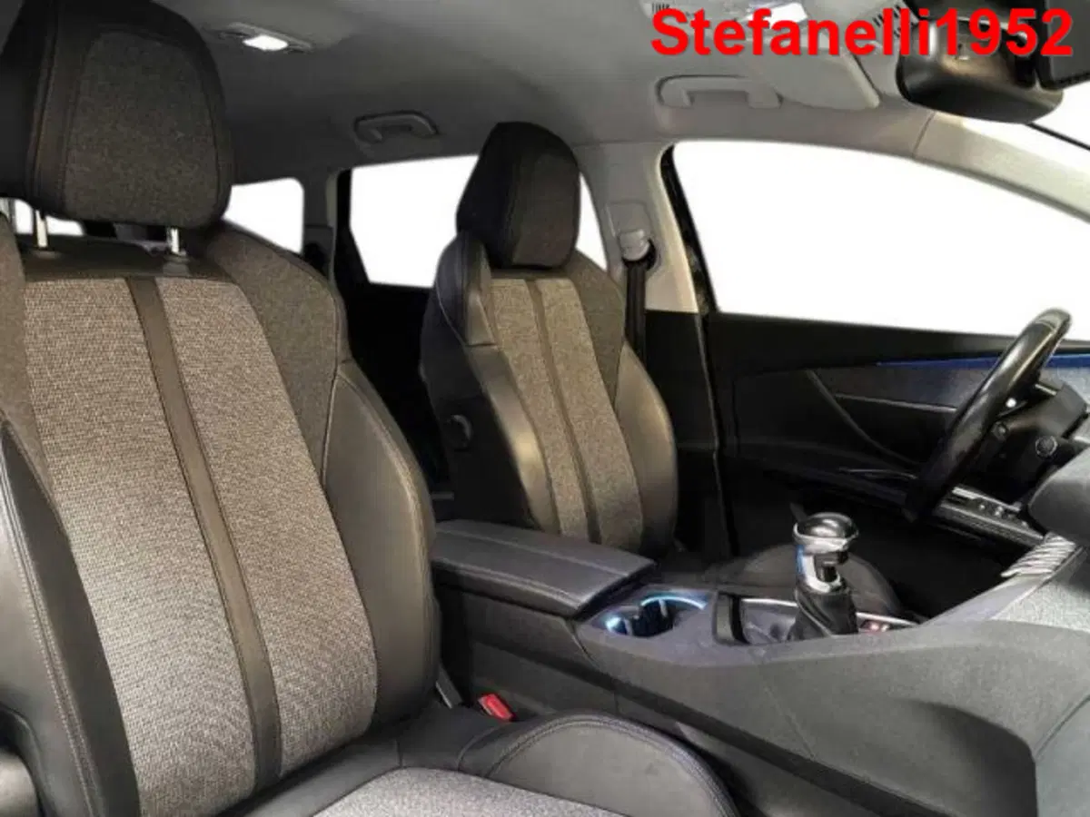 Peugeot 5008 usata a Bologna (16)