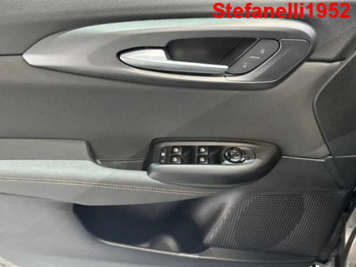 Alfa Romeo Tonale usata a Bologna (10)