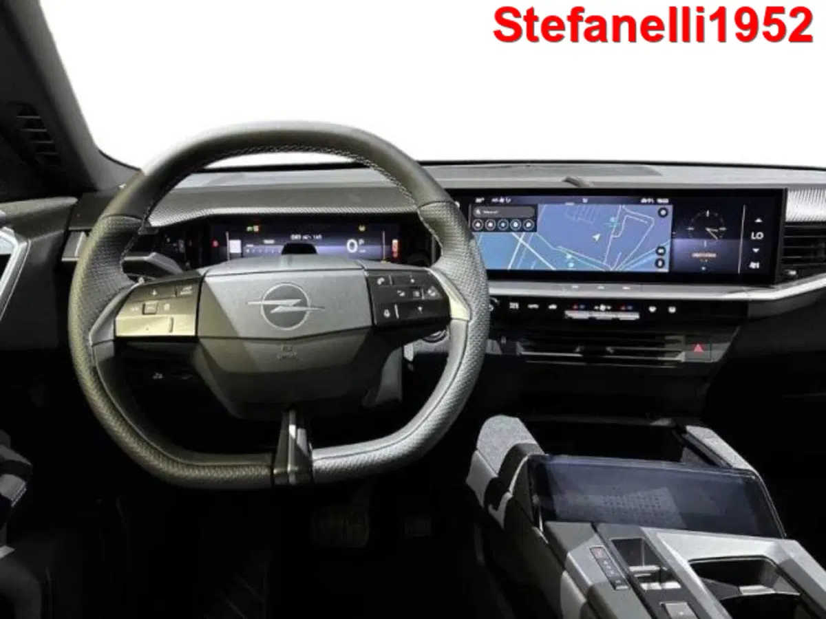 Opel Grandland nuova a Bologna (14)