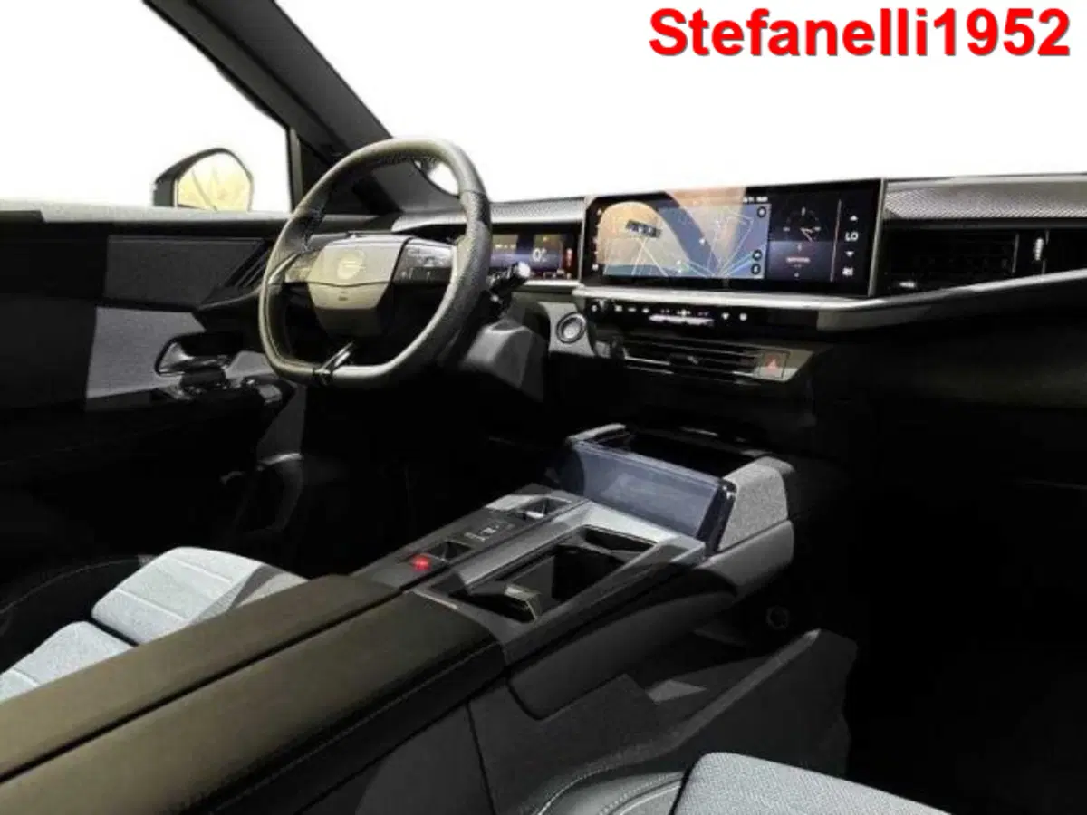 Opel Grandland nuova a Bologna (15)